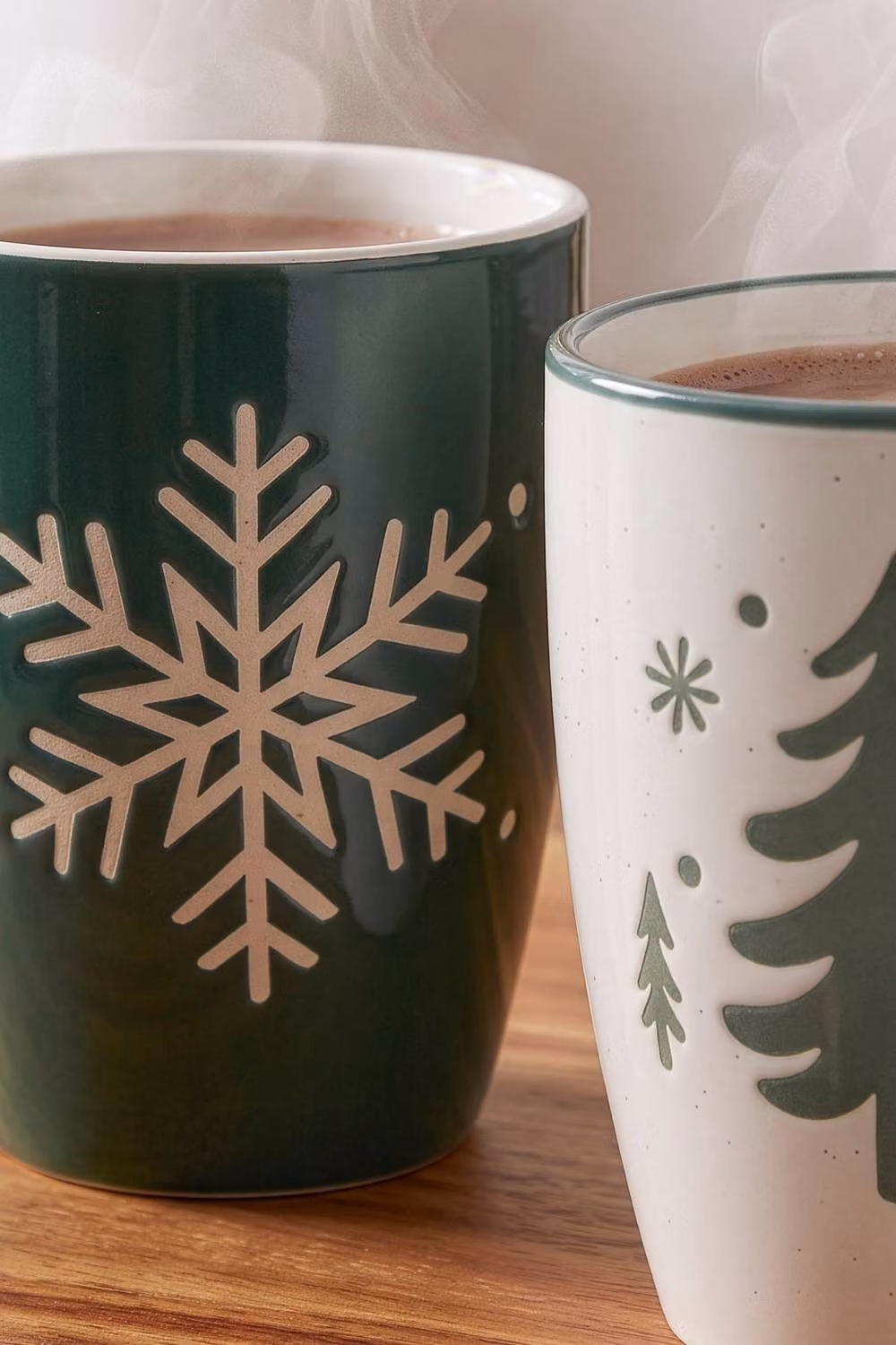 Dibor Snowy Forest Couple Stoneware Mugs in Green and White, Set of 2 – 3