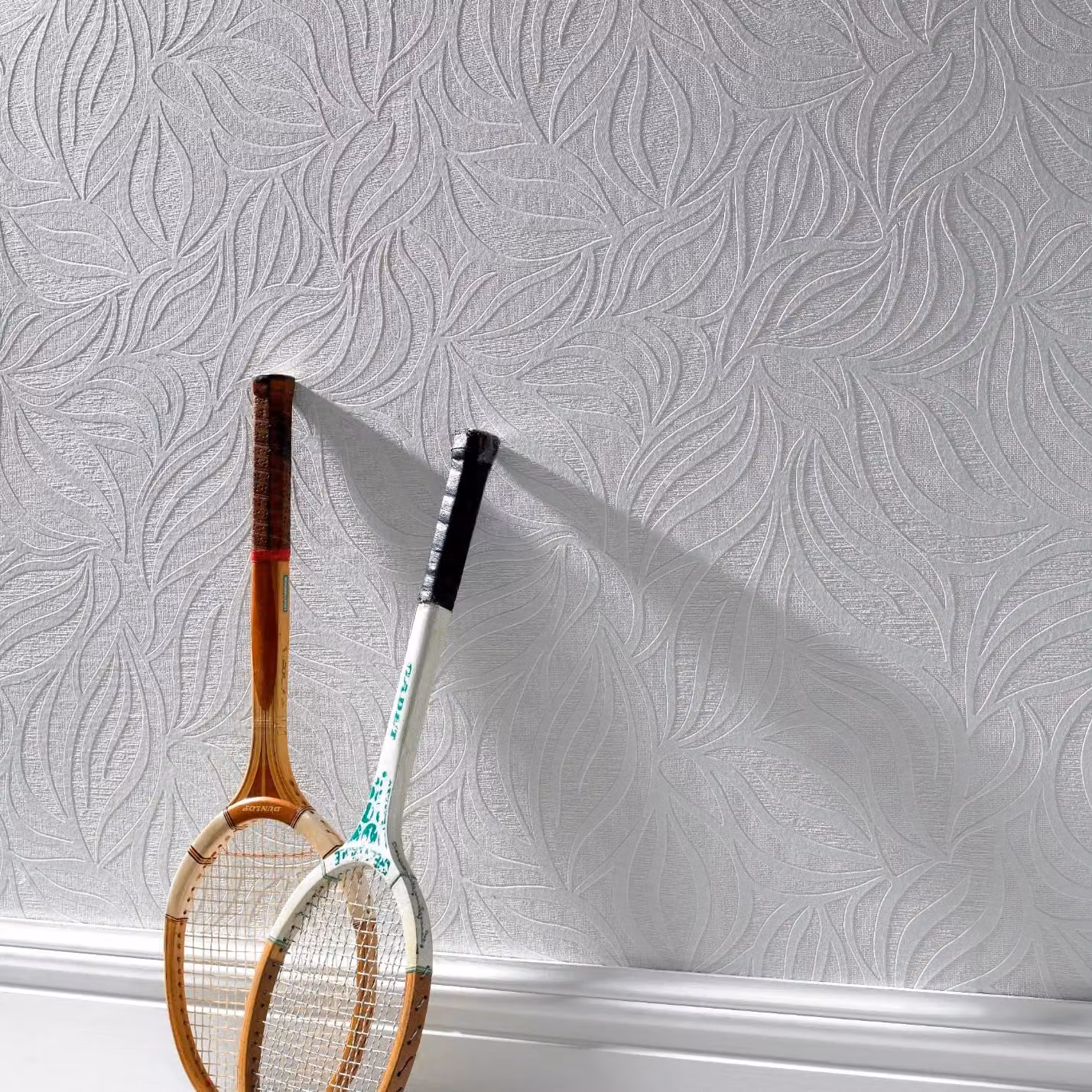 Superfresco Paintable White Plain Wallpaper, Roll W/H: 52 cm x 520 cm – 2
