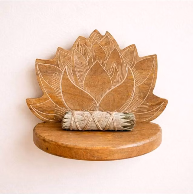 KDMD Lotus Mango Wood Wall Shelf, Carved Floral Display Shelf in Brown
