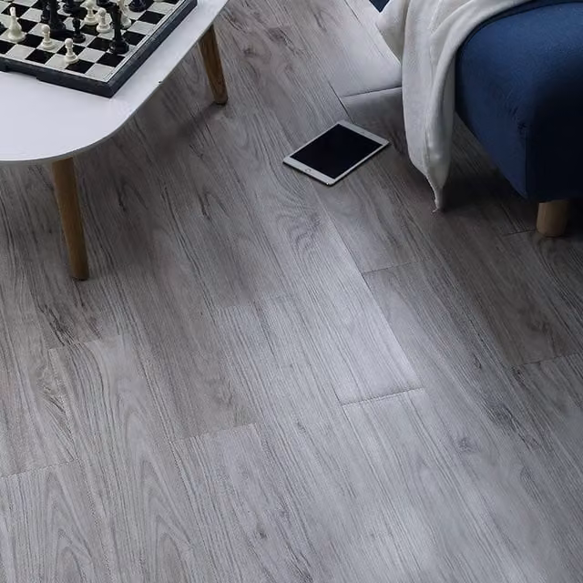 Livingandhome Grey Rustic Wood Effect Self-adhesive PVC Flooring Planks