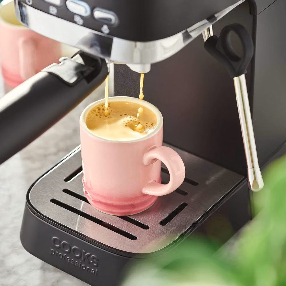 Cooks Professional 20 Bar Espresso Coffee Machine with Steam Wand and 1L Removable Water Tank, 1350W, Black – 4