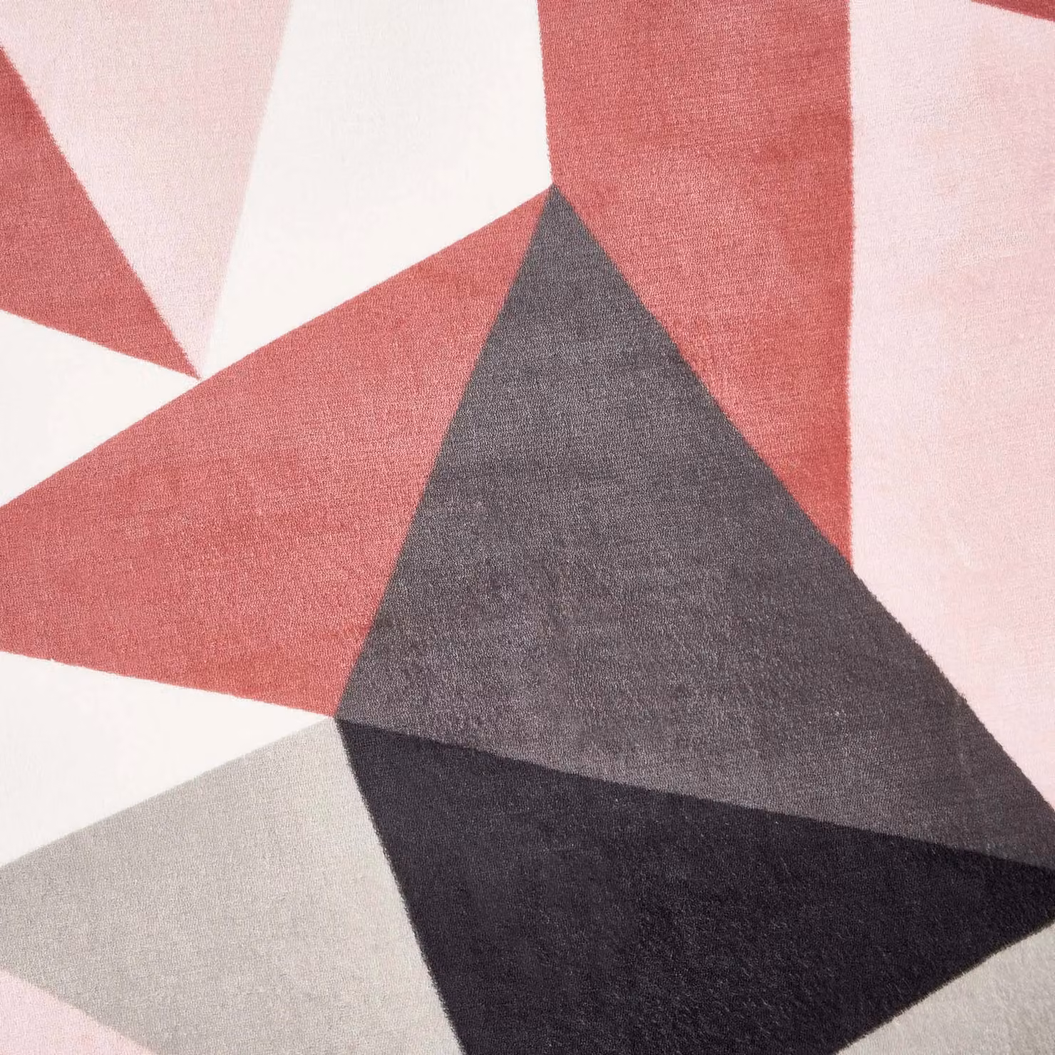 OHS Geometric Shapes Reversible Sherpa Fleece Throw Blanket in Pink, White and Grey, W/D/H: 150 x 180 cm – 5