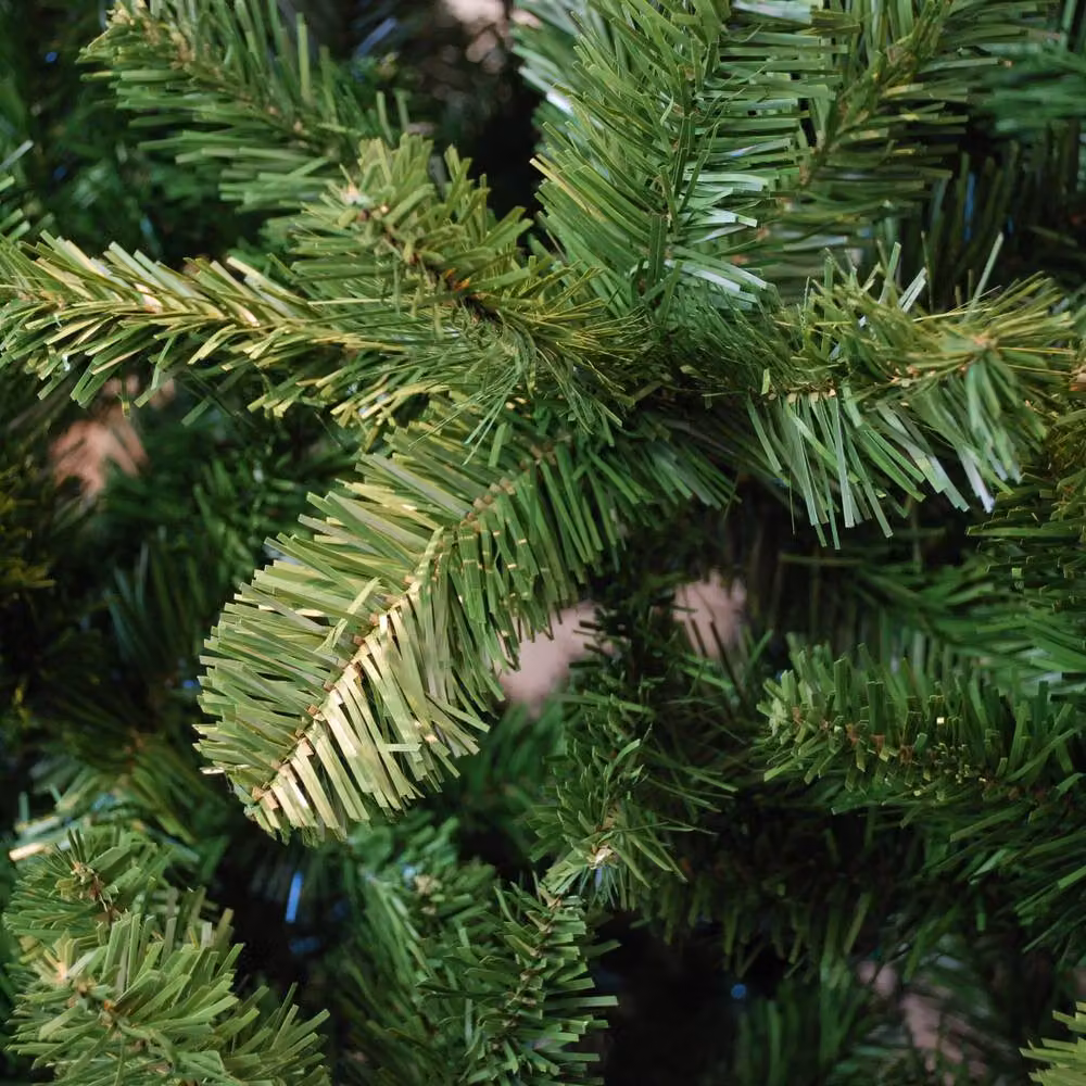 Samuel Alexander Luxury Green Christmas Tree, Height: 210 cm, Width: 137 cm – 2