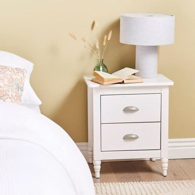 Wyld and Coco White Pine Bedside Table with 2 Drawers and Retro Curvy Design, W/D/H: 35 x 46 x 52 cm