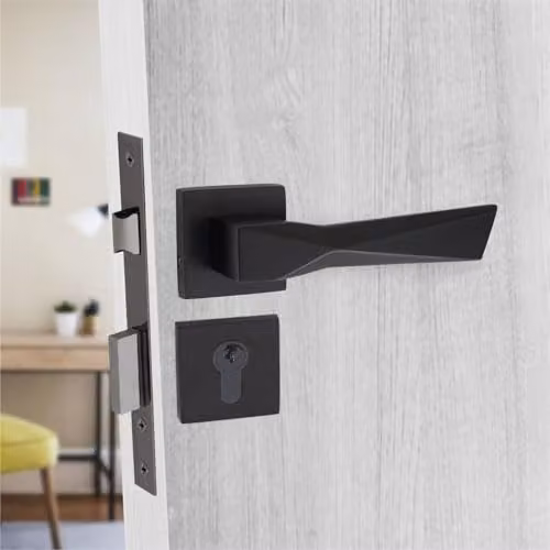 Golden Grace Aura Euro Lock Square Rose Backplate Set in Matt Black, 70mm – 3