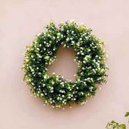 Primrose Gypsophila Baby's Breath Artificial Flower Wreath in Green and White with Hanging Loop, Diameter: 45 cm – 1
