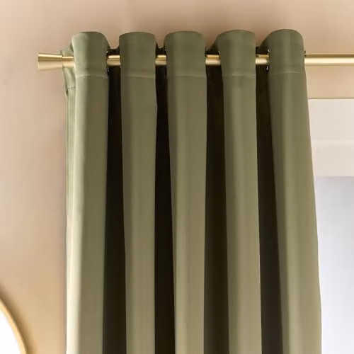 OHS Pair of Thermal Insulated Blackout Eyelet Curtains in Green, W: 116 cm, D: 137 cm – 2