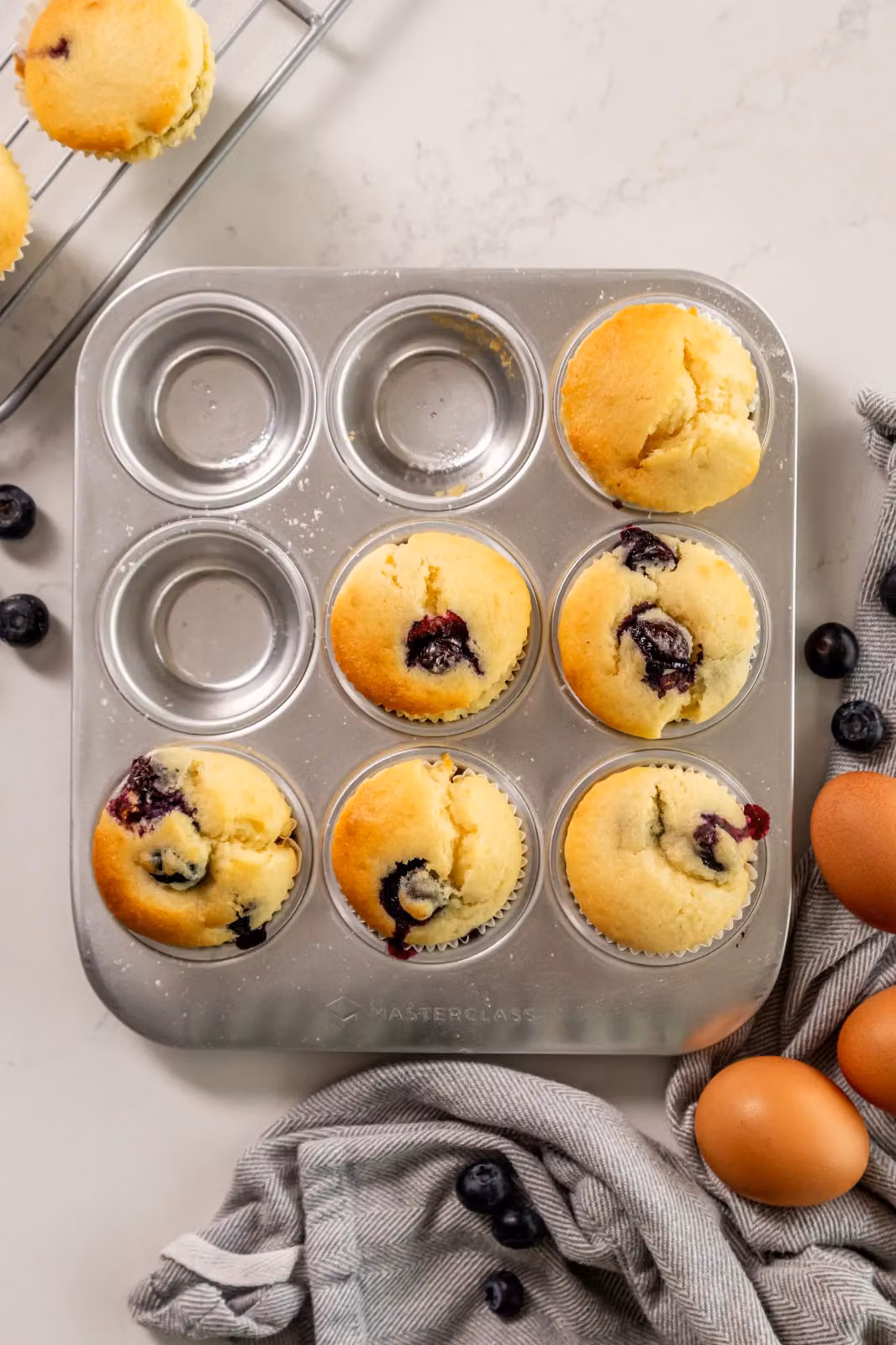 MasterClass Aluminium 9-Hole Muffin Tray, Silver – 2