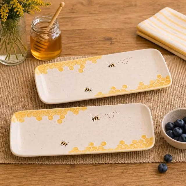 Hestia Set of 2 White Ceramic Bee Hive Rectangular Plates – 1