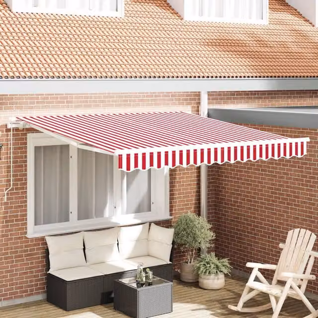 Berkfield Home Manual Retractable Wall-Mounted Awning with Red and White Stripes, W/D/H: 300 x 250 cm – 1