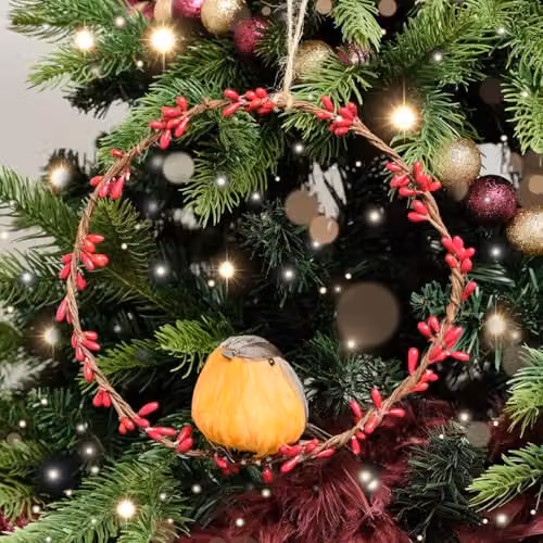 Melody Maison Large Round Robin Wreath Hanging Christmas Decoration in Red, Brown and Orange