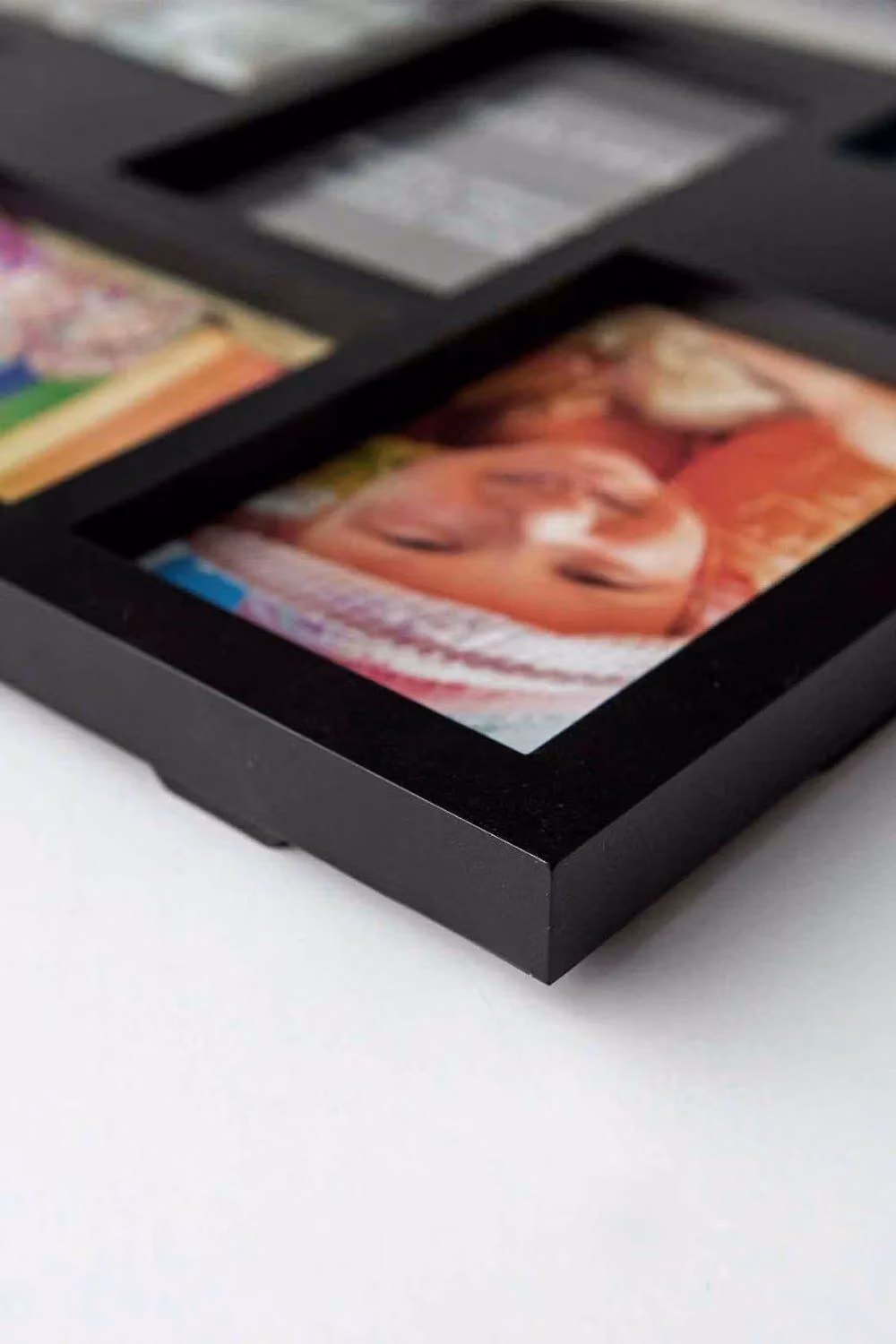 Nielsen Design Modern Black and White Multi-Aperture Collage Photo Frame for 13 x 10 x 15 cm Photos with Glass Front – 4