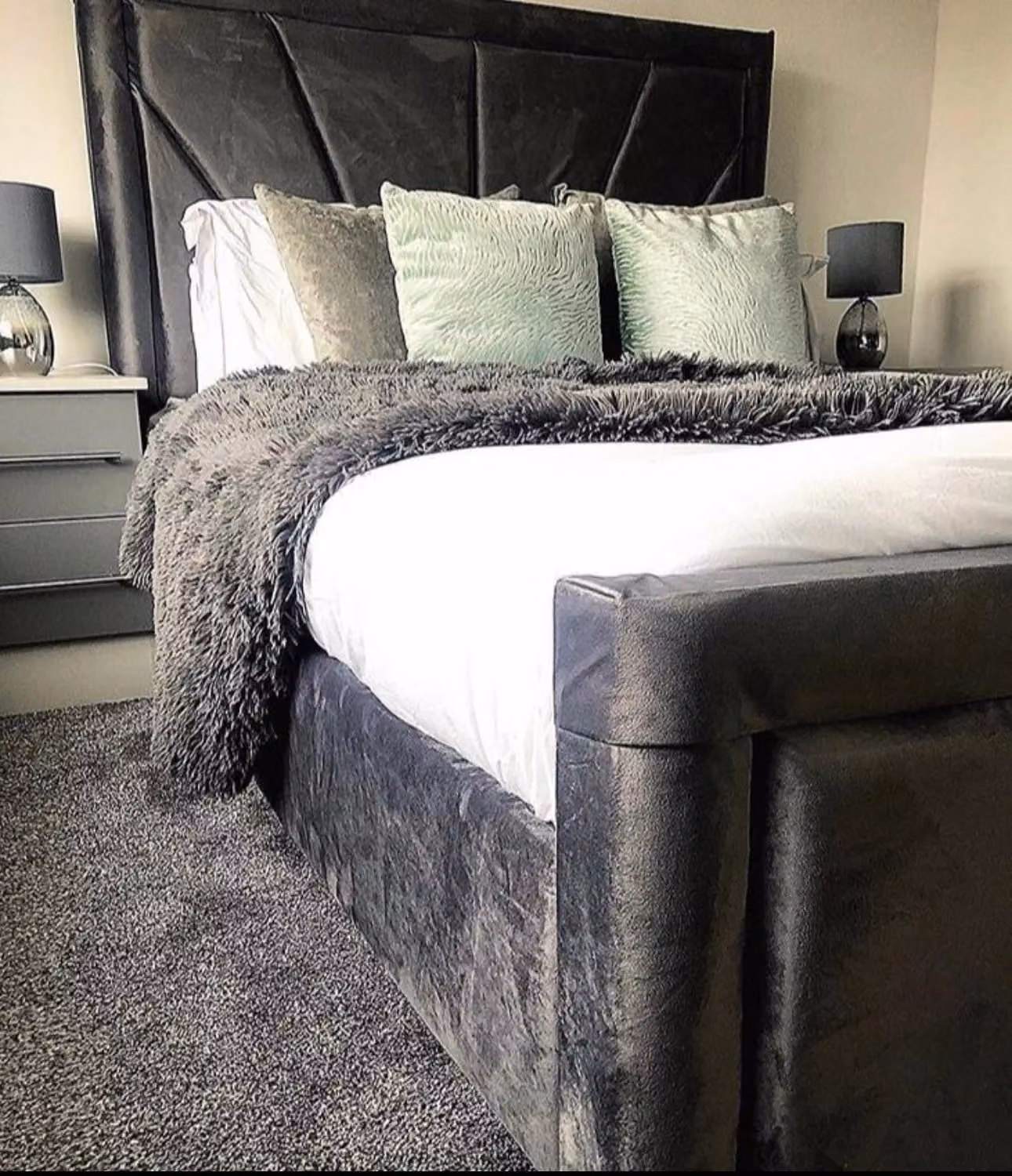 Beds NK Ltd Horizon Minimalist Upholstered Velvet Bed Frame in Grey