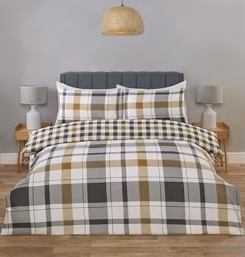 Rapport Home Green and Multicolour Checked Microfibre Duvet Cover and Pillowcase Set, W/H: 135 x 200 cm, Pillowcase: 50 x 75 cm