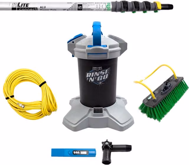 Unger Pure Water Window Cleaner Kit with Telescopic Handle in Blue and Multicolour