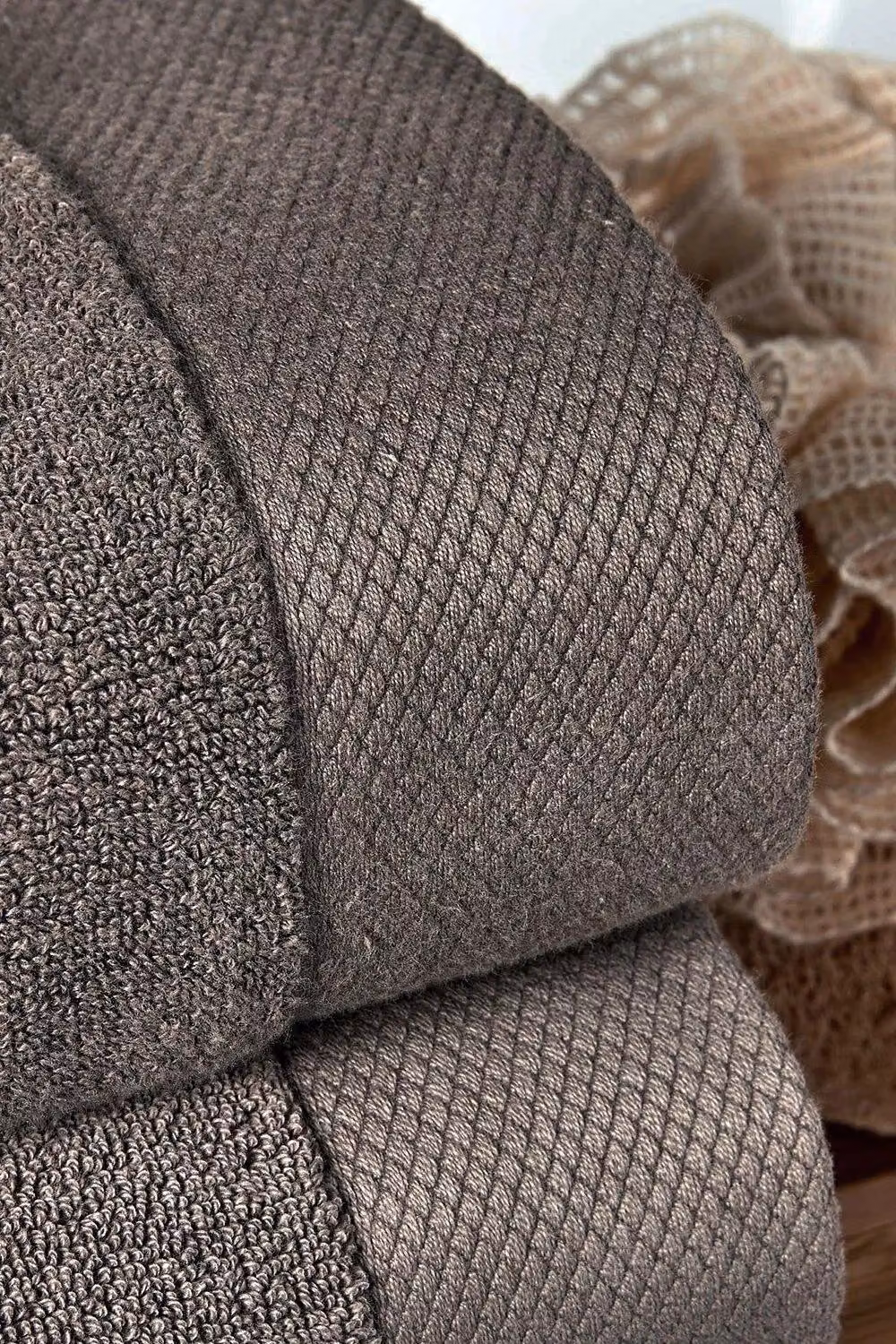 Christy Luxe Elegant 100% Turkish Cotton 730GSM Bath Sheet in Brown – 3