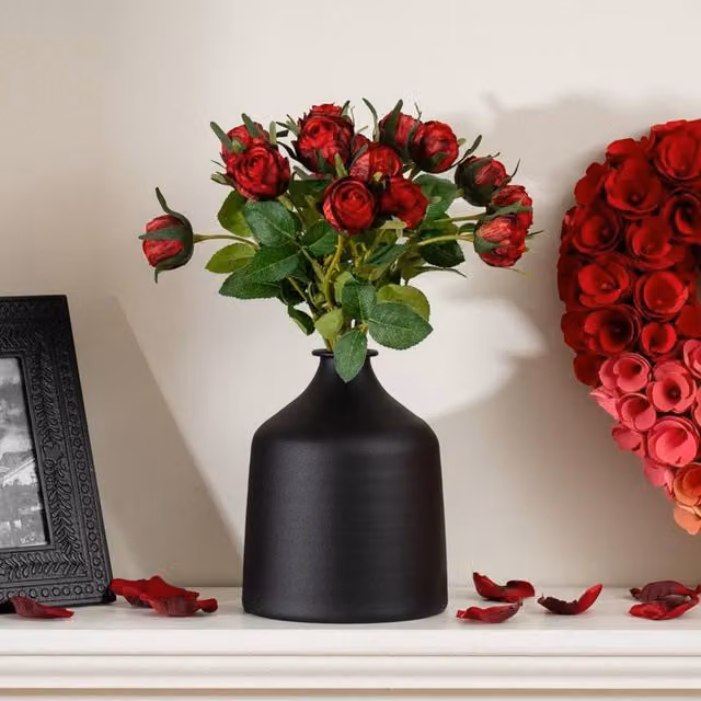 Scottish Everlastings Ltd Red Rose Bouquet, 36 cm