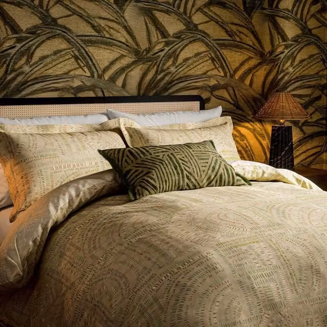 Harlequin Frescoes Reversible Cotton Duvet Cover and Pillowcase Set in Sand and Green, W: 180 cm, H: 200 cm – 1