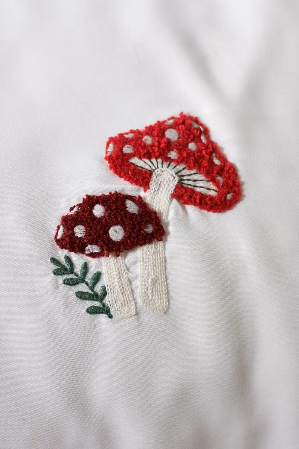 Catherine Lansfield Woodland Crochet Duvet Cover and Pillowcase Set in White, W/D/H: 135 x 200 cm and 50 x 75 cm – 2