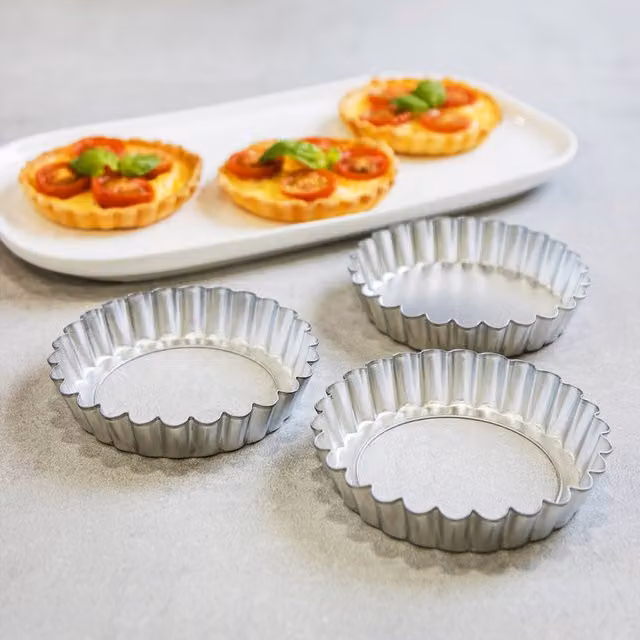 KitchenCraft Set of Six Round Loose Base Stainless Steel Tart Tins, Grey, 10 cm