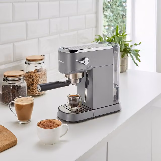Morphy Richards Signature Traditional Compact Pump Espresso Machine with Steam Wand in Grey