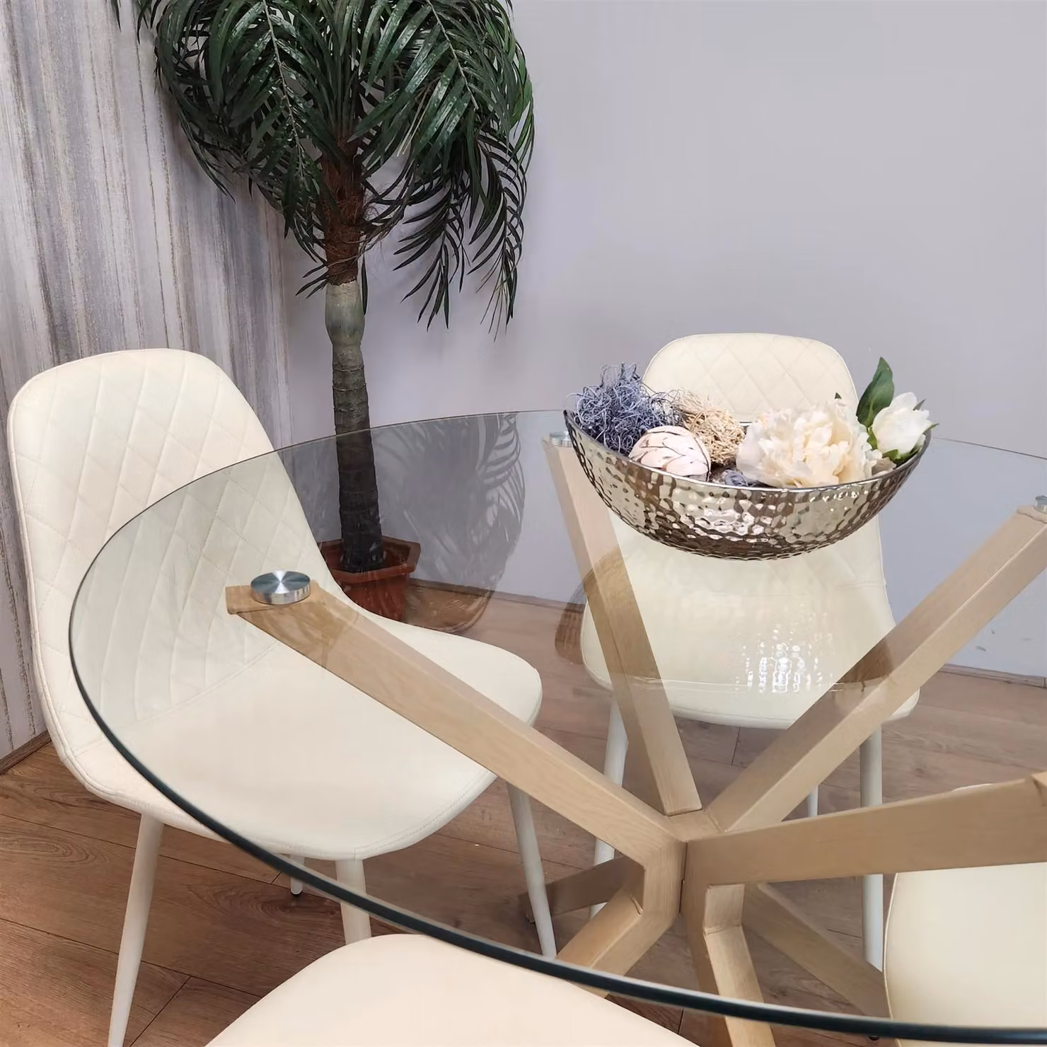 Kosy Koala Round Glass Dining Table Set with 4 Cream Geometric Pattern Chairs in Clear and Cream – 2