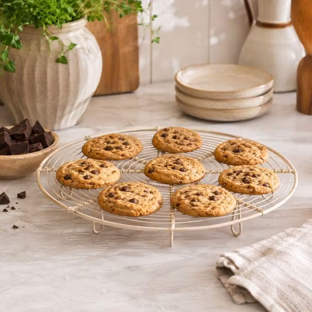 Orsina Nash Round Metal Cooling Rack in Beige – 2