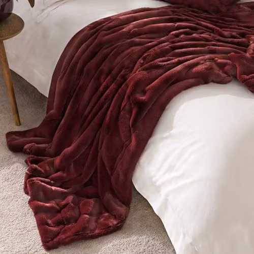 Paoletti Empress Faux Fur Throw in Red, W/D/H: 140 x 200 cm – 3