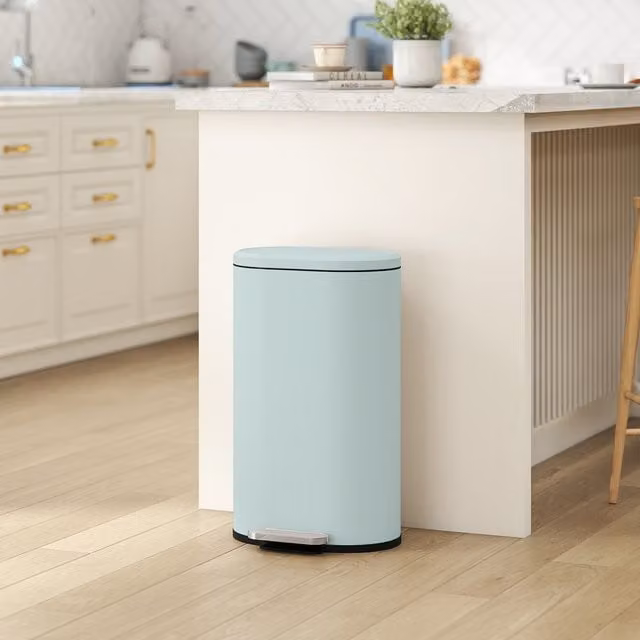 HOMCOM 30L Green Metal Kitchen Pedal Bin with Soft-Close and Fingerprint-Proof Lid