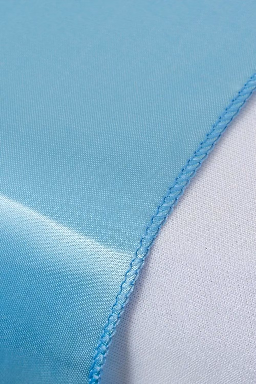 Neel Blue Satin Table Runner in Blue, W: 27.94 cm, L: 274.32 cm – 2