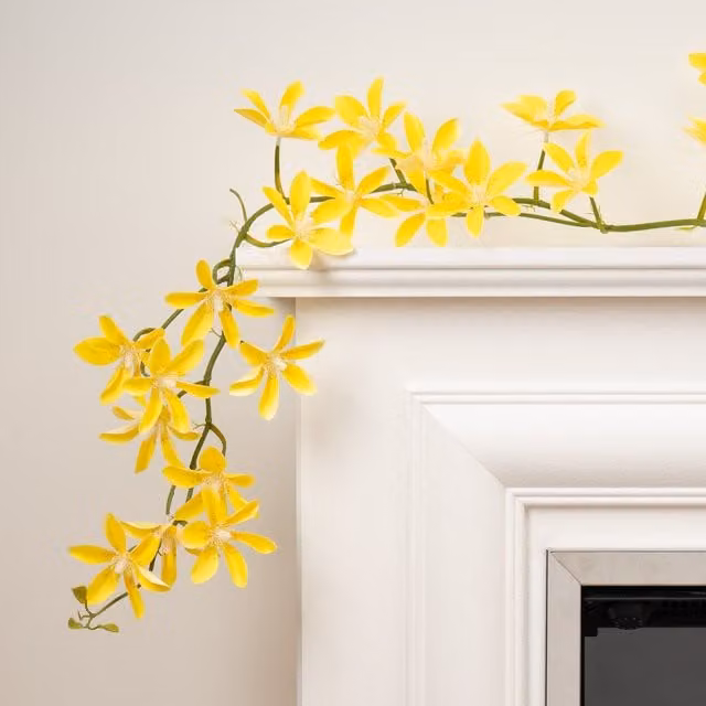 Scottish Everlastings Ltd Yellow Magnolia Star Flower Garland, Pack of 2, Length: 115 cm