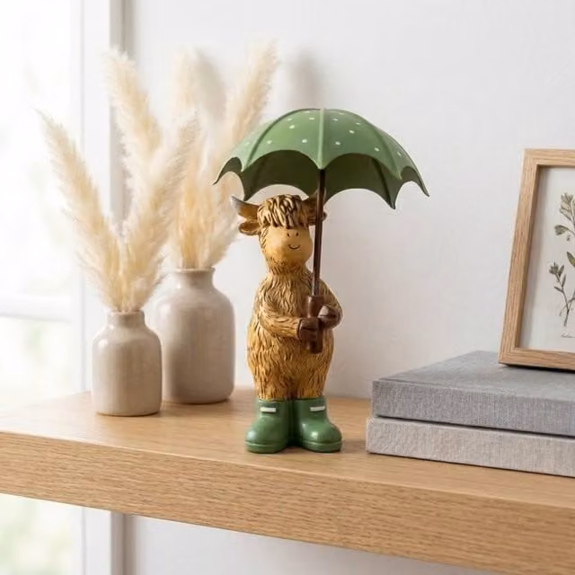 Garden Greatness Highland Cow Umbrella Wellies Porcelain Tabletop Decoration in Brown, Green and Multicolour