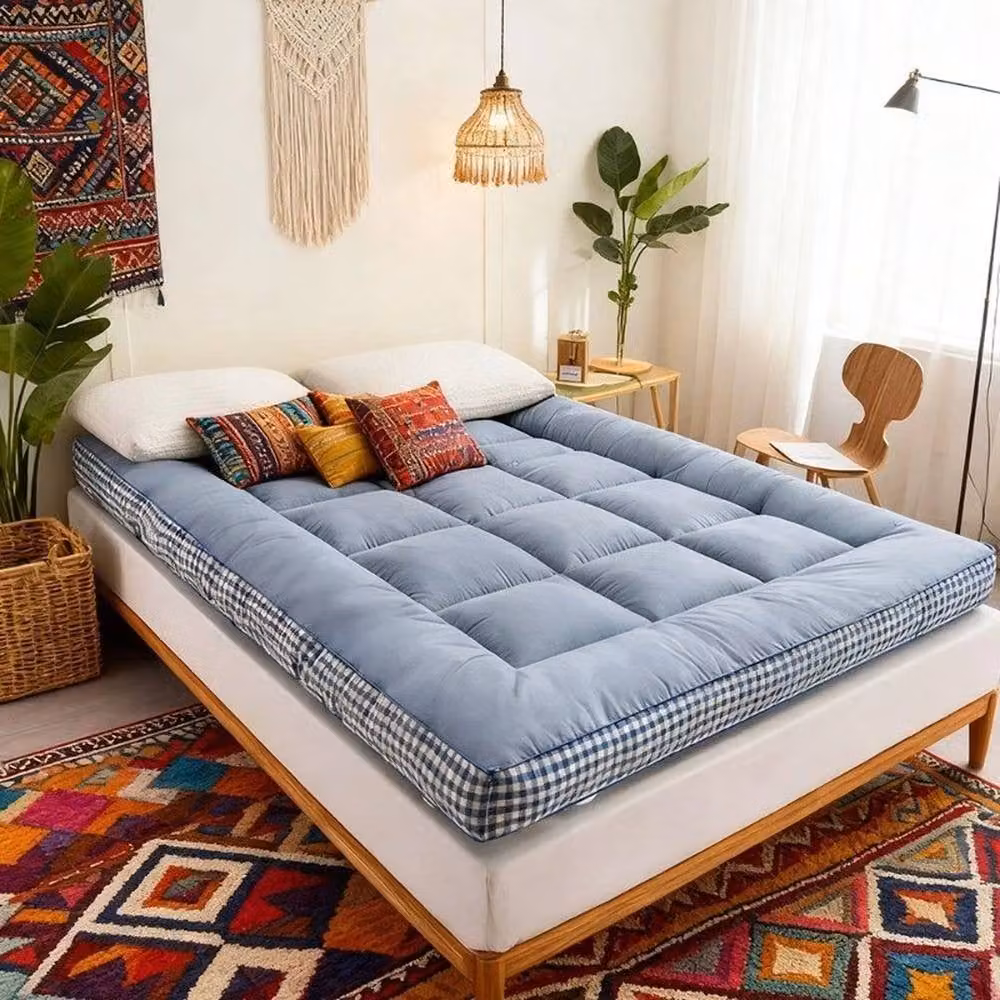 FORGEVIO Blue Japanese Folding Futon Mattress Topper for Children, W: 137 cm x L: 190 cm – 2