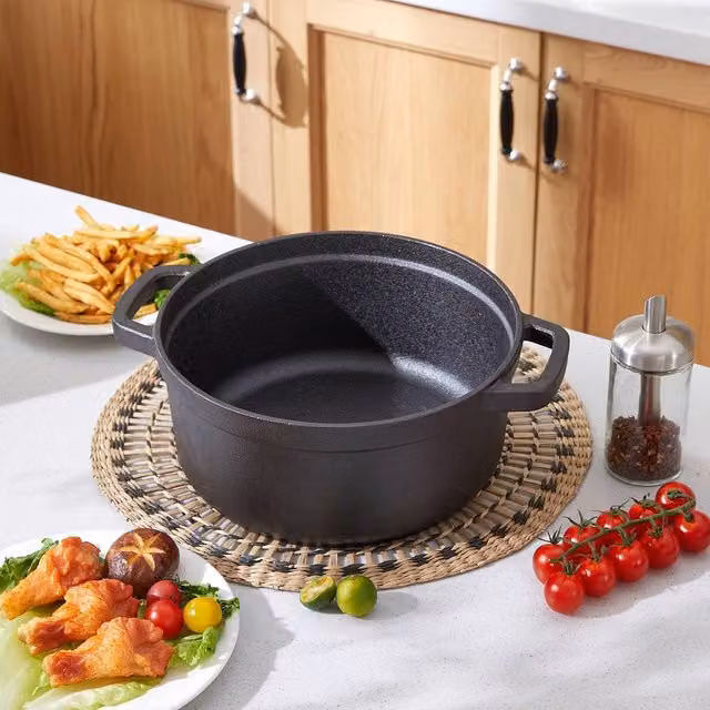 Living and Home Black Cast Iron 5L Dutch Oven Casserole Pot with Lid