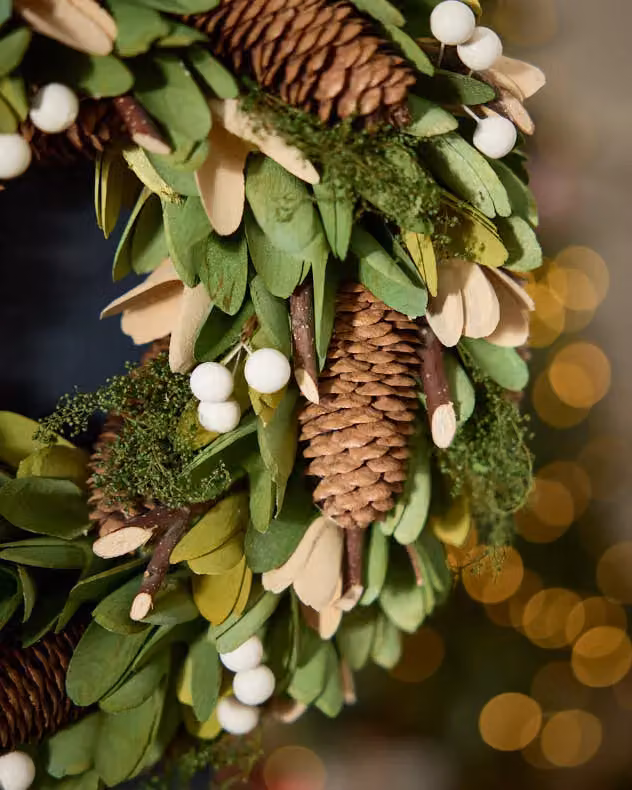 Dibor Forest Green and White Christmas Wreath for Hanging on Your Front Door, Diameter: 35 cm – 2