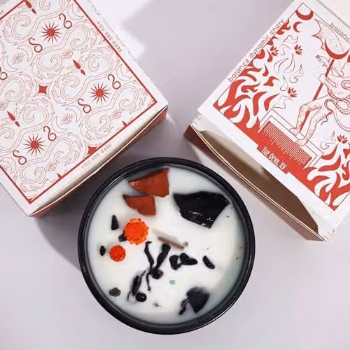 Ancient Wisdom Hop Hare Magic Candle with Flowers and Gems - The Devil - Red and Black - W: 5 cm, H: 9 cm, D: 9 cm – 5