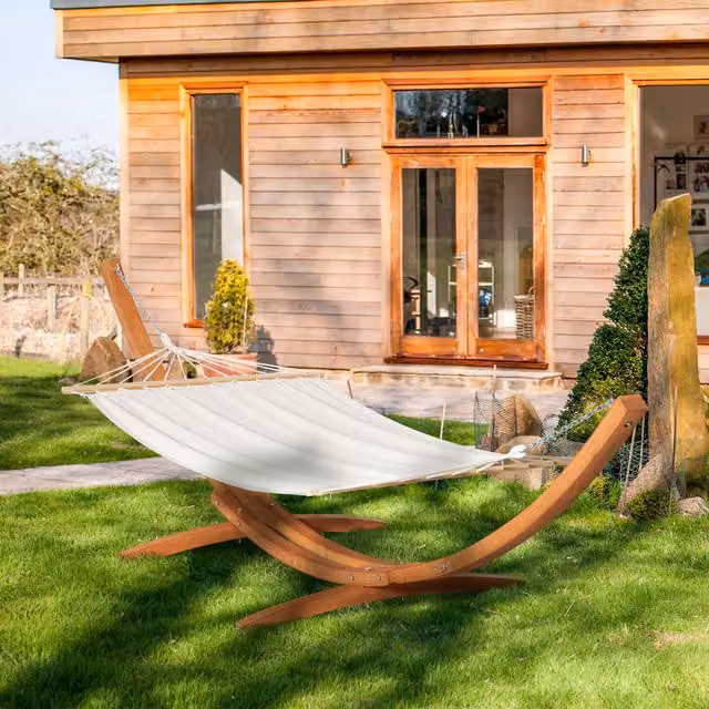Outsunny White Cotton Outdoor Garden Hammock with Treated Larch Wood Stand and Spreader Bar