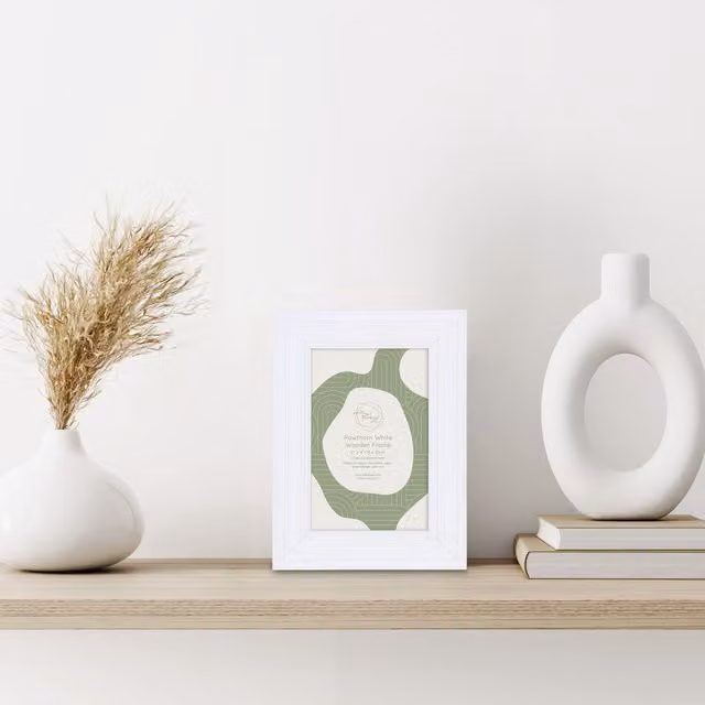 The Port. Co Gallery Plain Rectangular Wooden Photo Frame, White, 10.16 x 15.24 cm