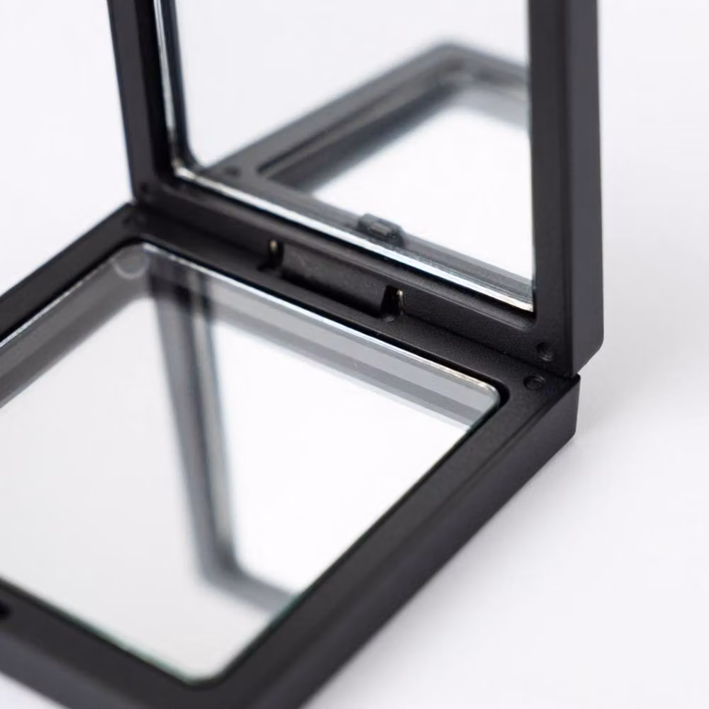 KDMD Med 3D Floating Frame Display for Jewelry and Collectibles, Black, W/D/H: 9 x 9 x 9 cm – 2