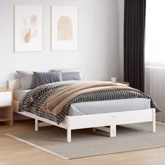 Berkfield Home Rustic White Solid Wood Pine Bed Frame, W: 150 cm, D: 200 cm