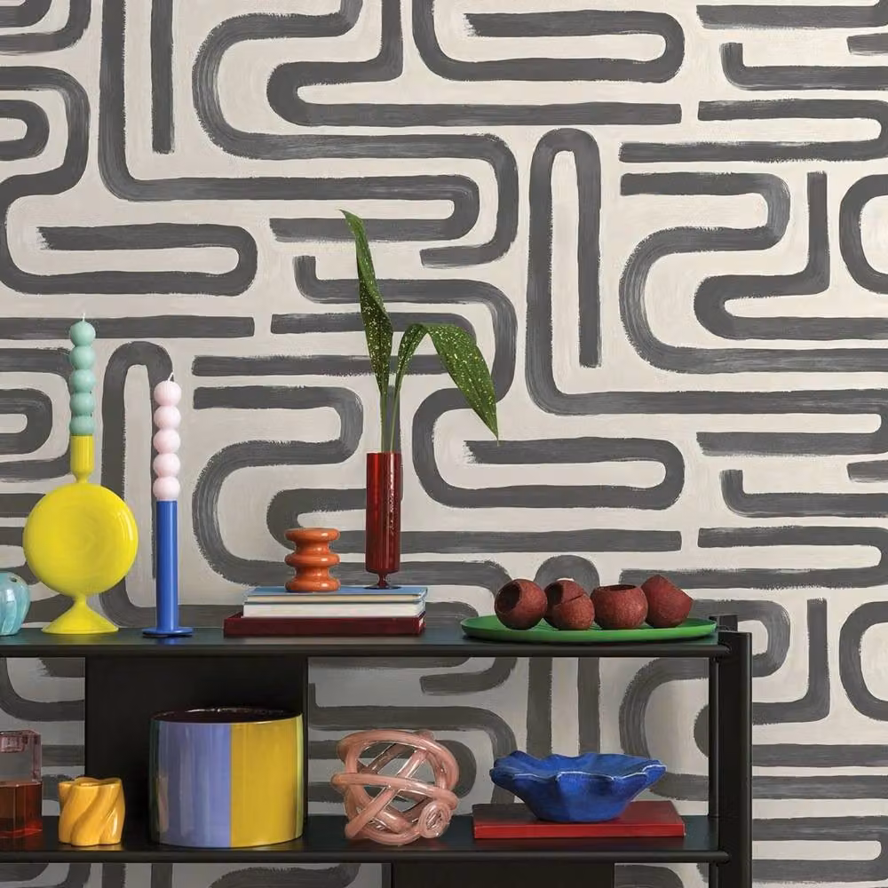 Holden Décor Geometric Abstract Brushed Wallpaper in Anthracite Grey – 2
