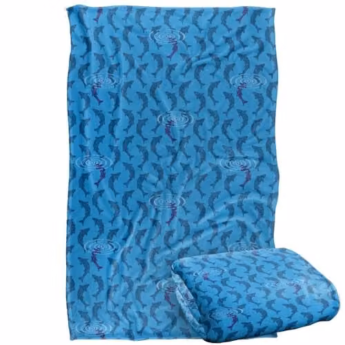 JQ Licensing Trout Fishing Reel Silky Touch Super Soft Fleece Throw Blanket, Blue, W: 91 cm, D: 147 cm – 1