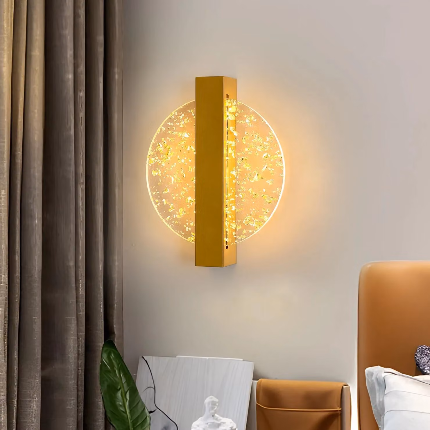 COMELY Modern 12W LED Round Indoor Wall Light in Gold/Brass – 2