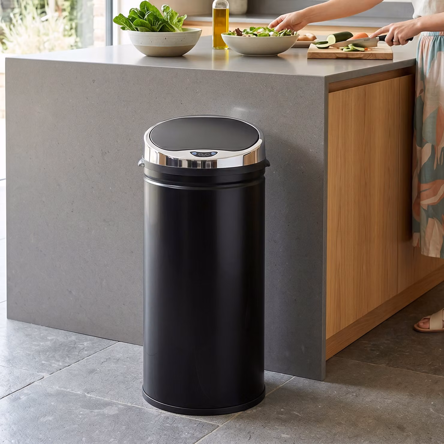 HOMCOM 42L Stainless Steel Sensor Trash Can with Bucket, Black – 2
