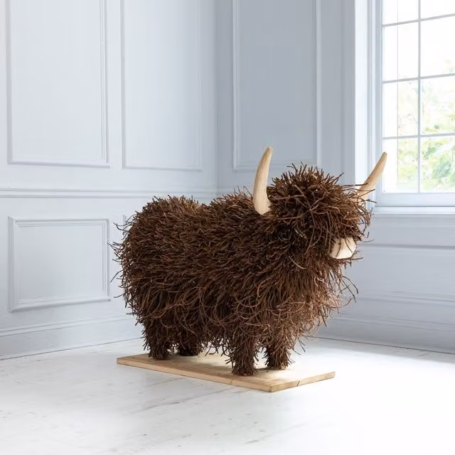 Voyage Maison Large Highland Cow Willow Wooden Sculpture in Brown Walnut – 1