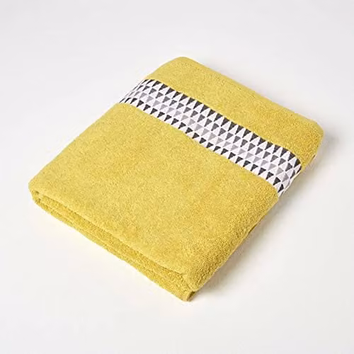 Homescapes Yellow Cotton Terry Bath Sheet with Retro Graphic Design