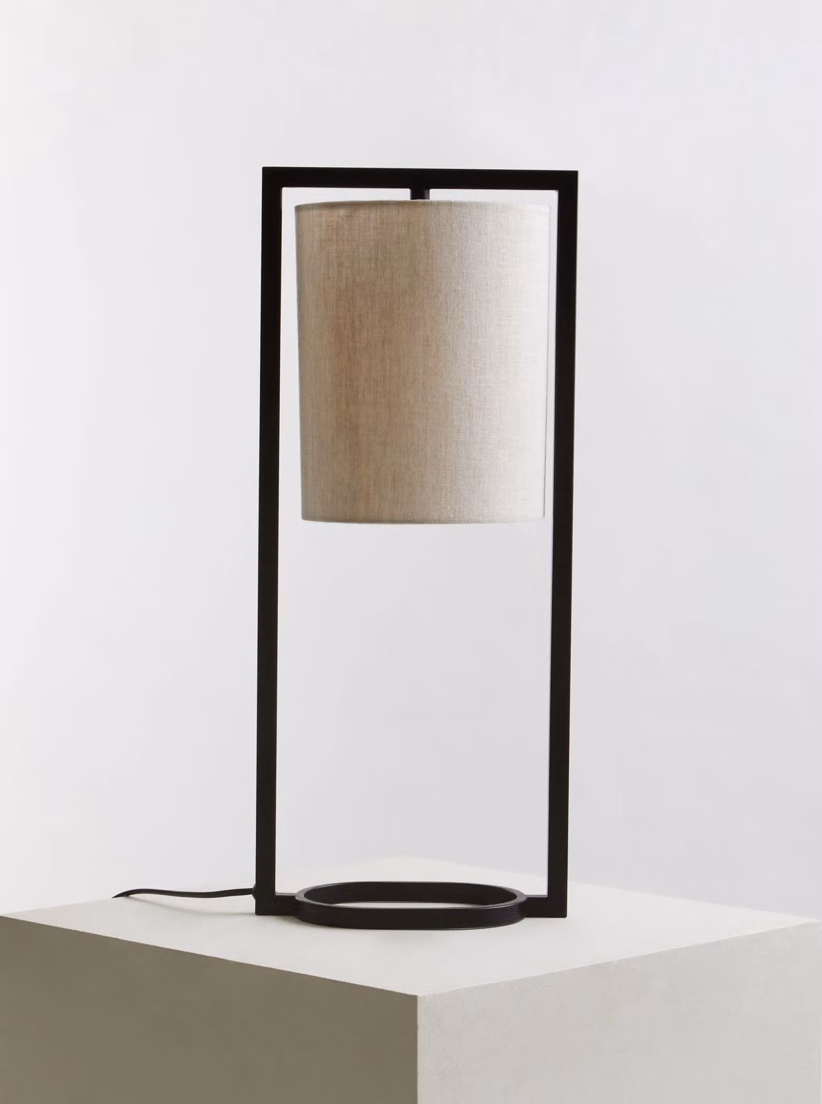 Orsina Metal Table Lamp with Grey Fabric Shade in Black – 2