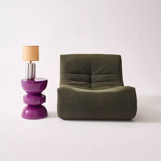 sweeek Round Metal Coffee Table, Side Table or Bedside Table with Glossy Purple Finish, W/D/H: 44.5 x 44.5 x 75 cm – 1