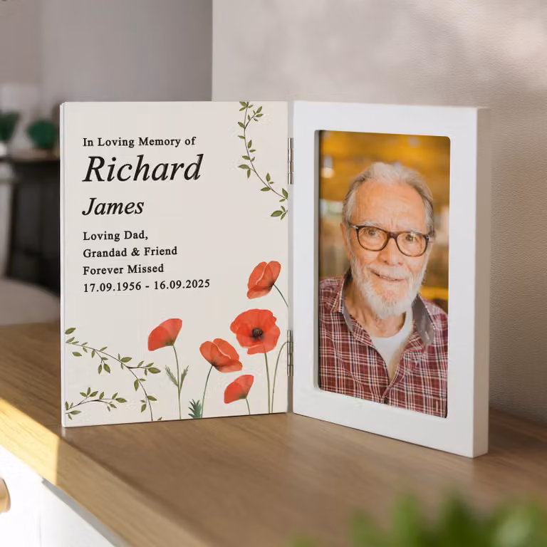 Personalised Memento Company White Wooden Hinged Memorial Photo Frame, Single Rectangular Tabletop Design, 15.24 x 10 x 1.524 cm