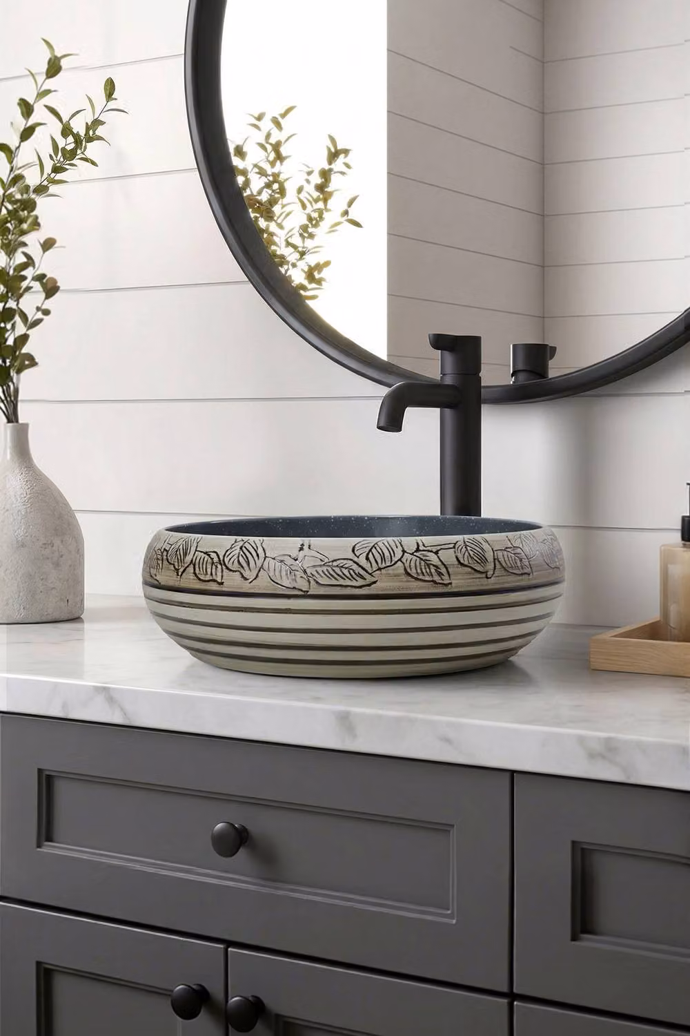 Living and Home Artistic Hand-carved Ceramic Round Countertop Vessel Sink in Multicolour with Waste Kit, Diameter: 38.5 cm, Height: 13.0 cm – 2